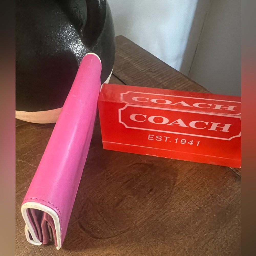 Coach Vintage Pink Fold-Over French Purse Wallet - Picture 4 of 14